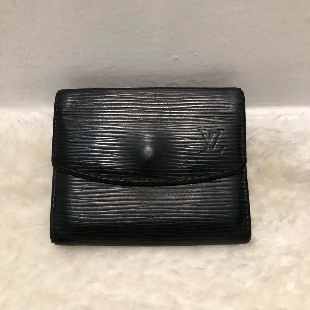Louis Vuitton Coin/Card Case - Picture 1 of 9